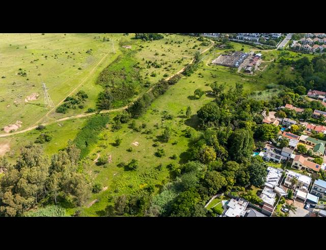 9,575M² VACANT LAND FOR SALE IN LONEHILL